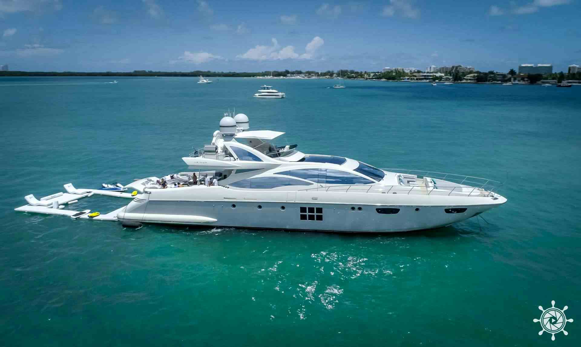 Scarlet - Yacht Charter Newport & Boat hire in US East Coast, Bahamas & Mexico 1