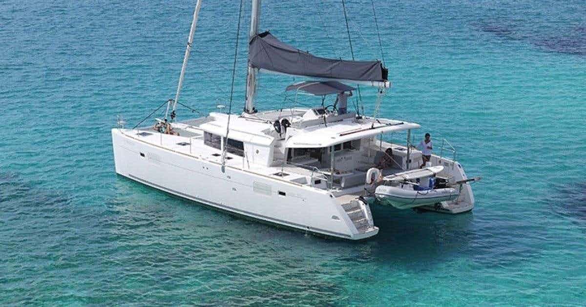 LEAF CHASER - Yacht Charter East End Bay & Boat hire in Caribbean Virgin Islands 1