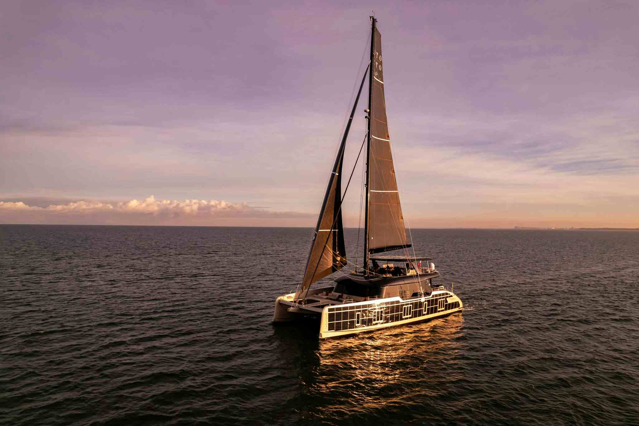 OTOCTONE - Yacht Charter Viareggio & Boat hire in Europe (Spain, France, Italy) 1