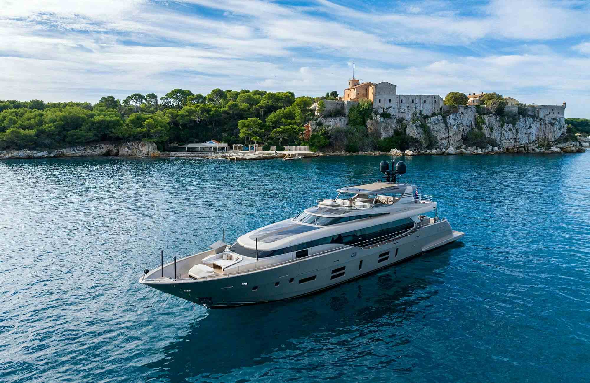 THE PALM - Motor Boat Charter Sardinia & Boat hire in Fr. Riviera & Tyrrhenian Sea 1